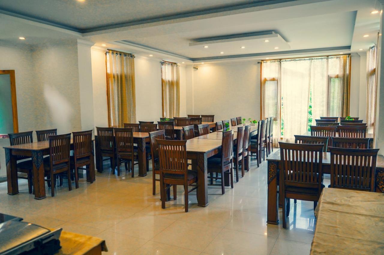 Hotel Akash Regency Manāli Dış mekan fotoğraf