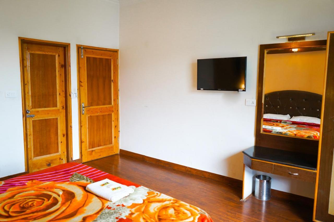 Hotel Akash Regency Manāli Dış mekan fotoğraf