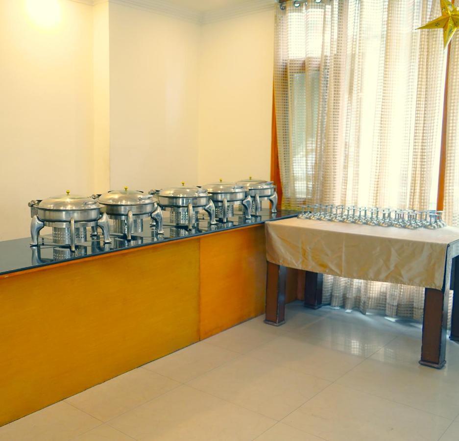 Hotel Akash Regency Manāli Dış mekan fotoğraf